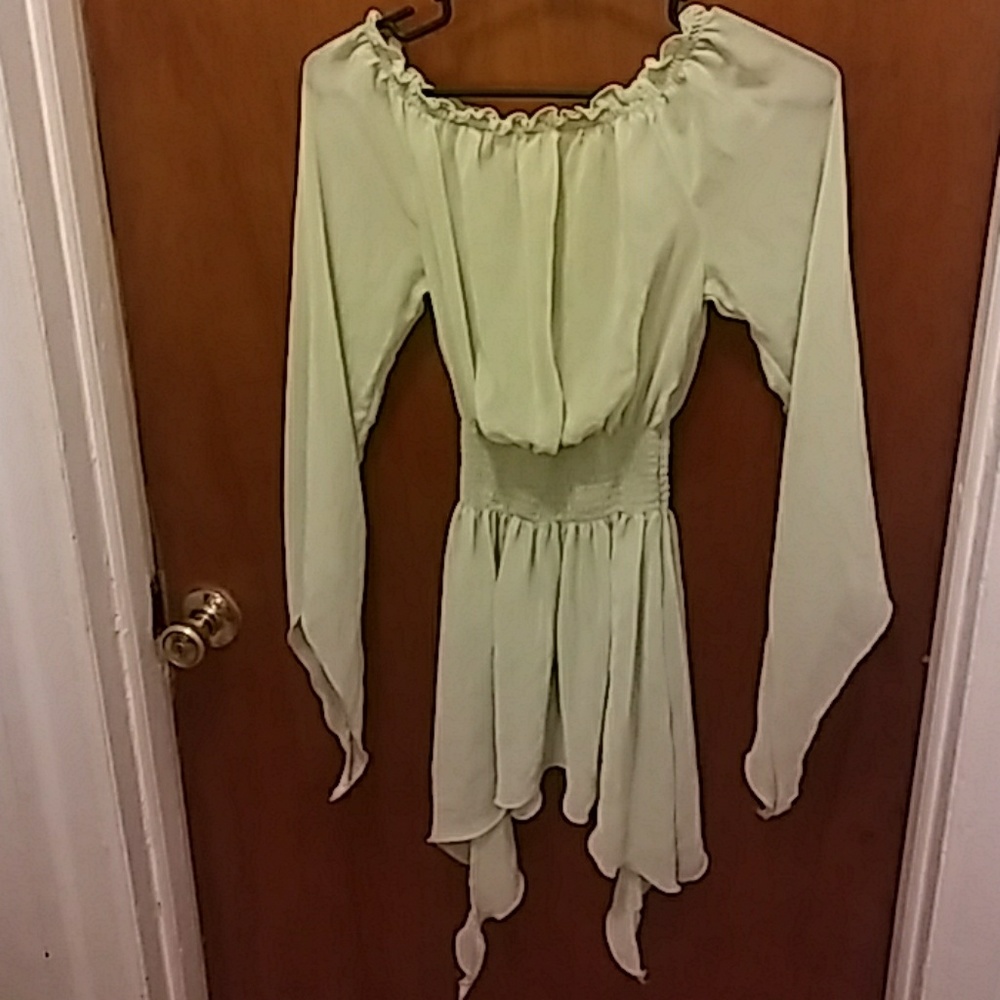 Elegant blouse lime green